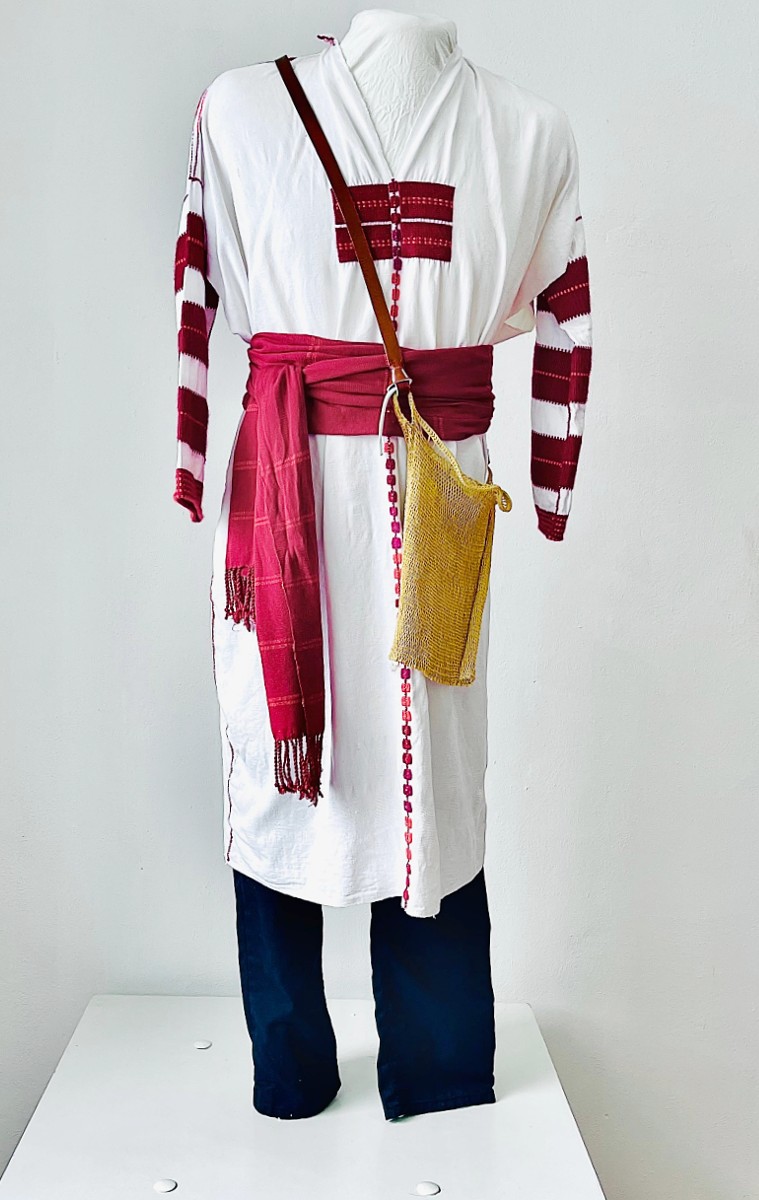 Traje ceremonial de hombre de Oxchuc